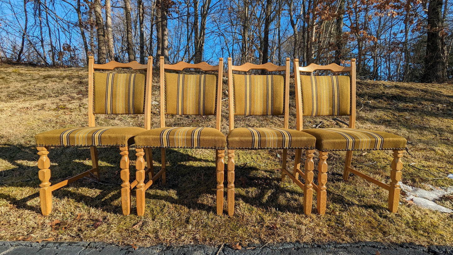 Oak & Linen Danish Dining Chairs (set of 4) in the Manner of Henning Kjaernulf